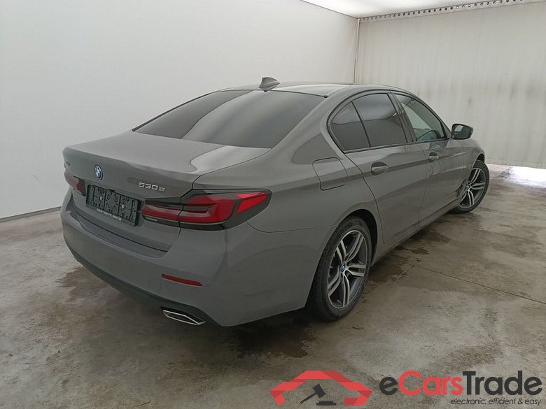 BMW 5 Reeks Berline 530e 200kW xDrive 4d #2