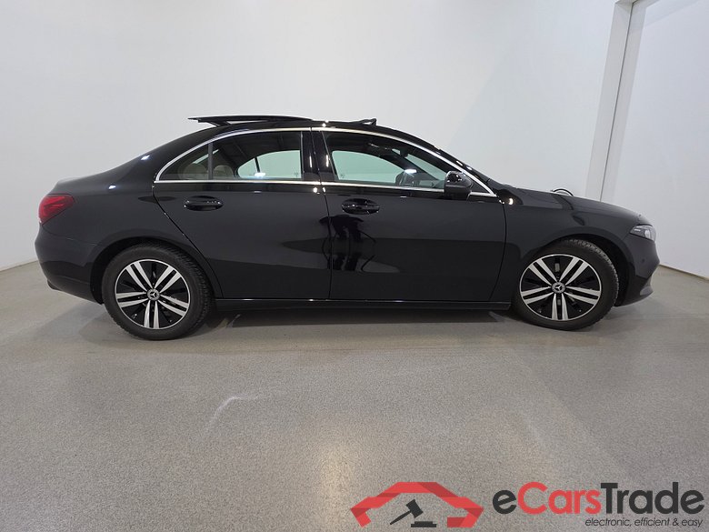 Mercedes A 200d Limo Aut. Pano LED-Xenon Widescreen Ambient Navi Sport-Leather KeylessGo Camera Klima PDC ... #5