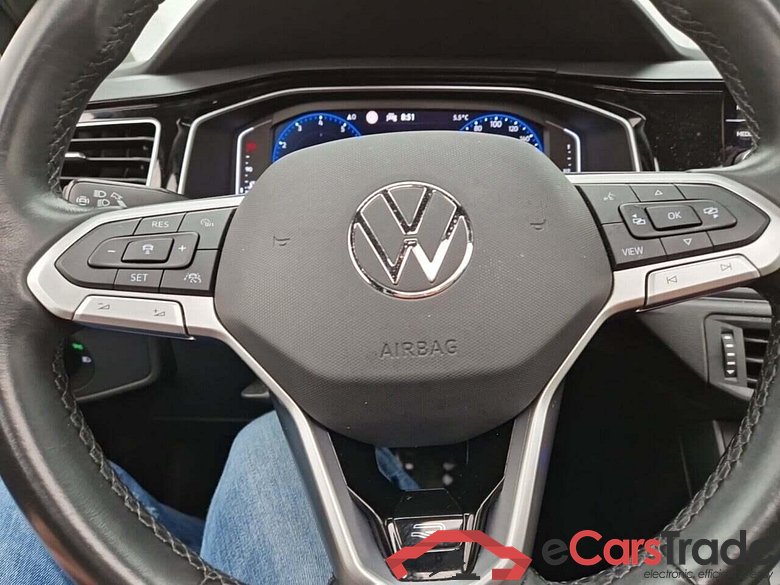 VOLKSWAGEN POLO 1.0 TSI R-Line DSG #6