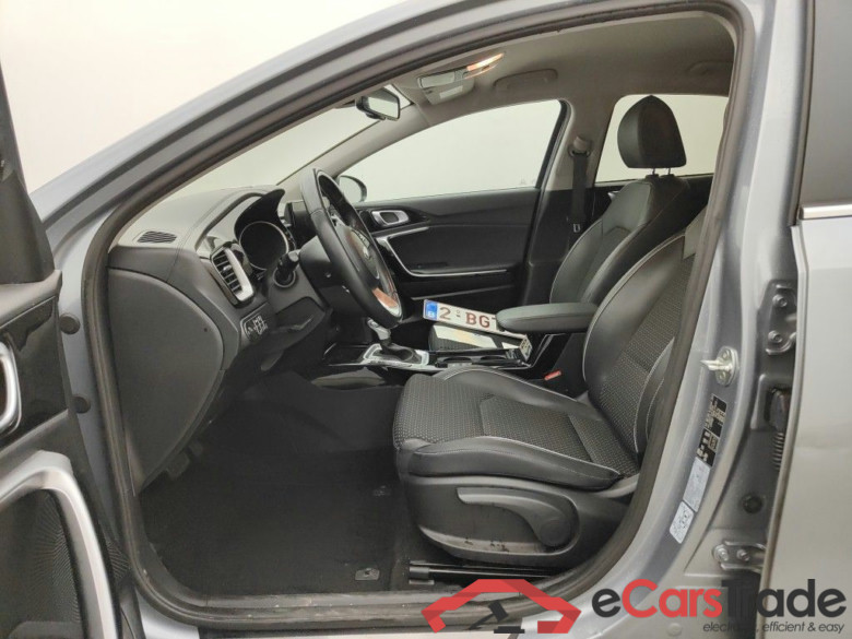 KIA XCeed 1.6 CRDi 136 MHEV DCT More 5d #3