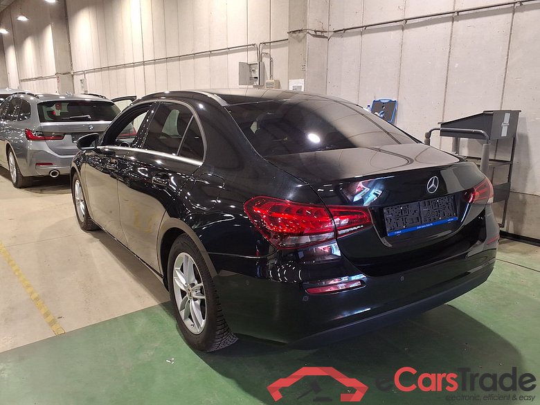 MERCEDES-BENZ CLASS A SEDAN DIESEL (V177) A 180 d Business Solution #2