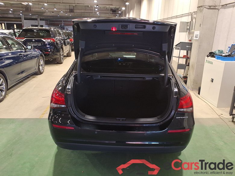 MERCEDES-BENZ CLASS A SEDAN DIESEL (V177) A 180 d Business Solution #3