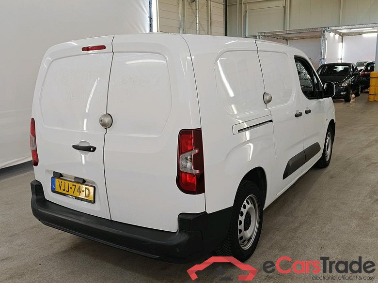 Opel Combo L2H1 1.5D 75kW S/S Edition 2.4T 4d #2