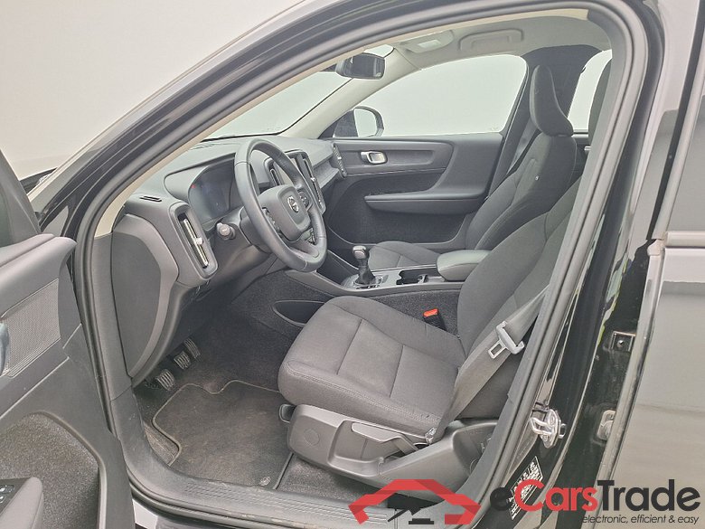 Volvo, XC40 '17, Volvo XC40 T2 Momentum Core 5d #3