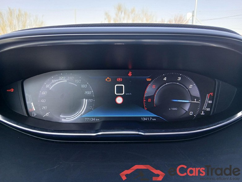 PEUGEOT 3008 / 2016 / 5P / todoterreno 1.5 BlueHDi 96kW (130CV) S&S Active #4