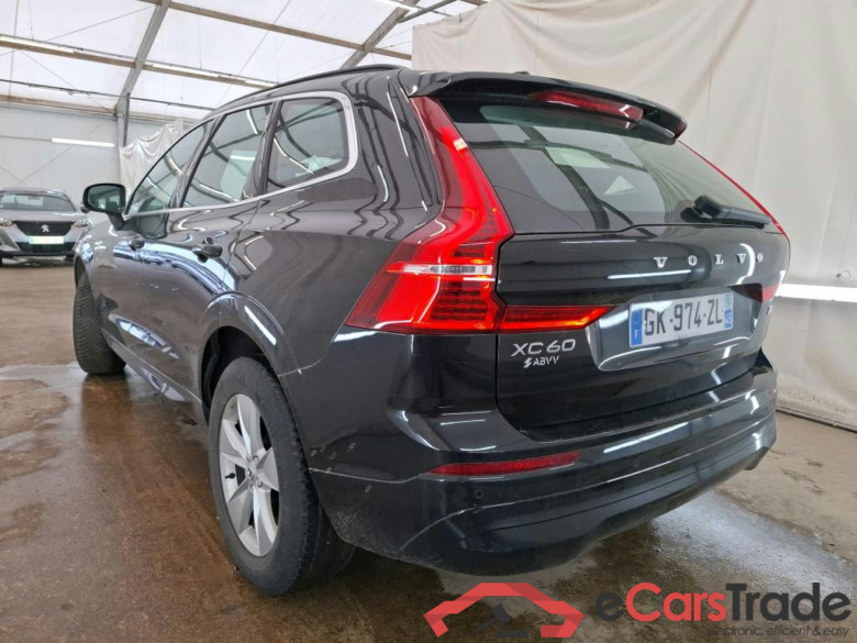VOLVO XC60 / 2021 / 5P / SUV B4 197 Geartronic Start #2