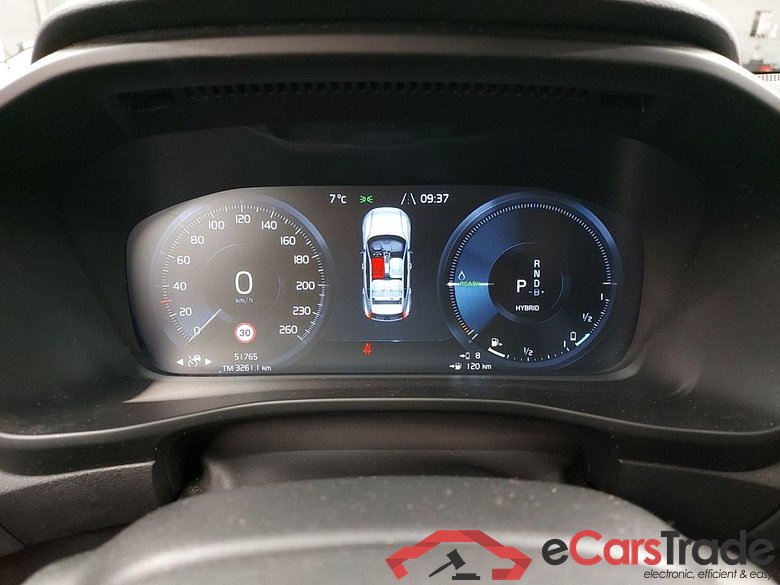 Volvo XC40 T4 Recharge Geartronic R-Design 5d #6