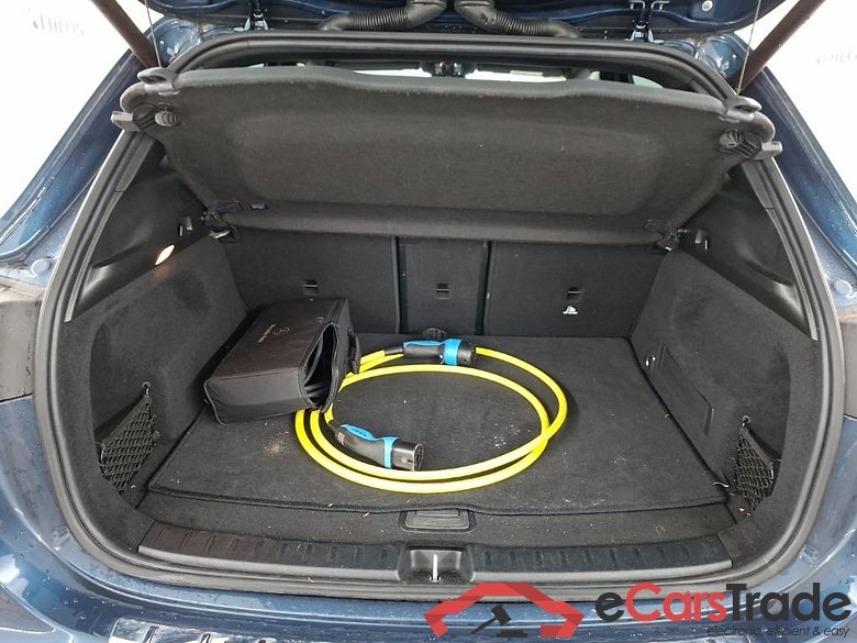 MERCEDES-BENZ EQA 250 Business Solution AMG auto 5D 140kW #5