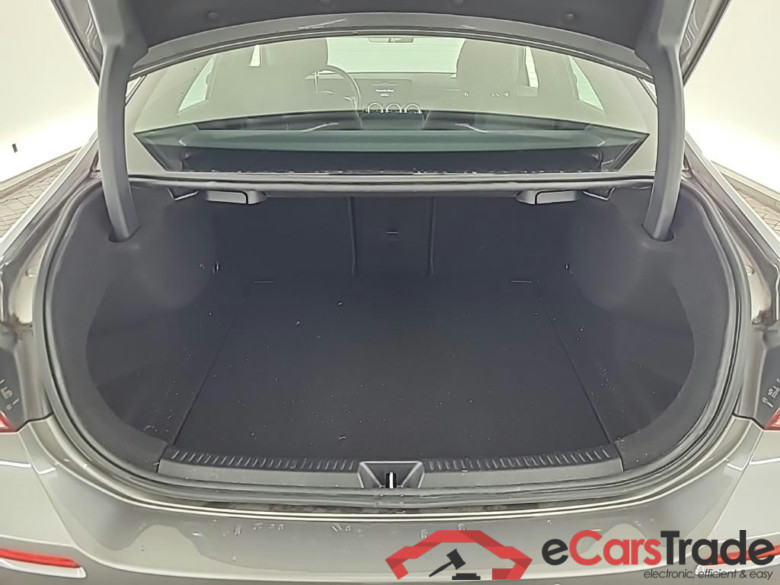 MERCEDES-BENZ A-Klasse Limousine A 200 7G-DCT Business Solution Luxury 4D 120kW #5