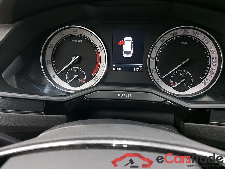 SKODA - SKO SUPERB COMBI TSI ACT 150PK DSG7 Style Pack Corporate Plus & Safety & LED Plus & Lane & Side Assist & Removable Trailer Hook  * PETROL * #5