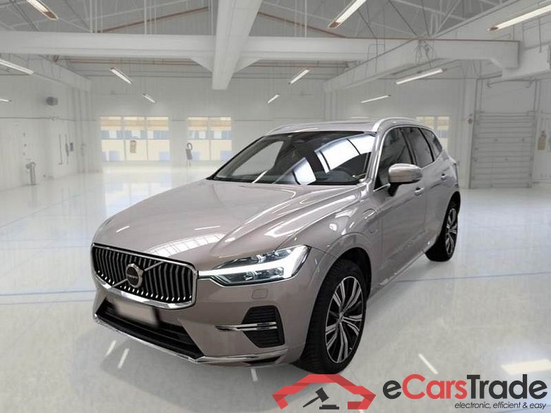 VOLVO XC60 / 2021 / 5P / SUV T6 PLUG-IN AWD AUTO RECHARGE INS. EXP