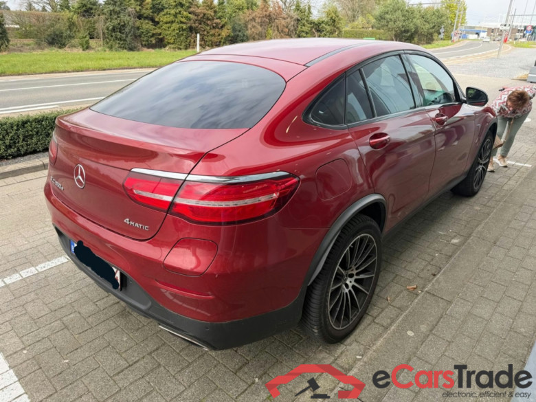 Mercedes-Benz GLC 350e Coupe AMG Night 4MATIC Aut. Pano LED-Xenon Sport-Leather Navi KeylessGo Camera Klima PDC ... #3