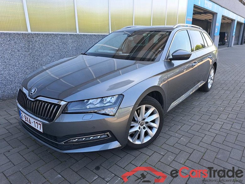SKODA - SKO SUPERB COMBI CRTDI 150PK DSG7 Clever+