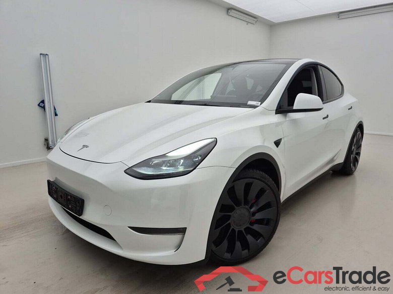 TESLA MODEL Y LONG RANGE DUAL AWD