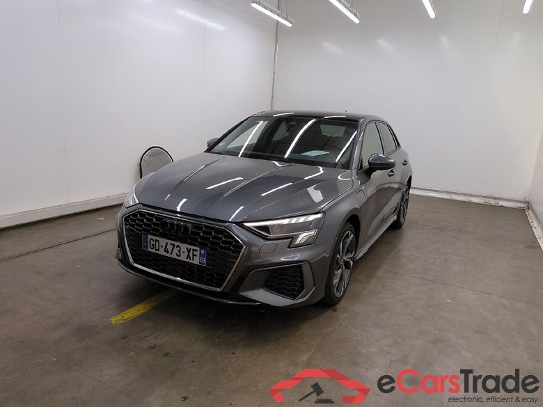 AUDI A3 Sportback / 2020 / 5P / Berline 40 TFSI e 204 S Tronic S Line