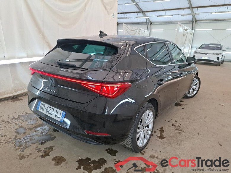 SEAT Leon / 2020 / 5P / Berline 1.0 eTSI 110 DSG S&S Style Business #3