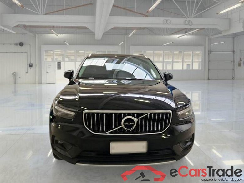 VOLVO XC40 / 2017 / 5P / SUV T5 PLUG-IN HYBRID AUTO RECH INSCRIP EXPR #6