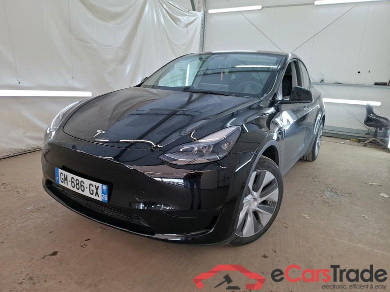 TESLA Model Y / 2021 / 5P / SUV RWD