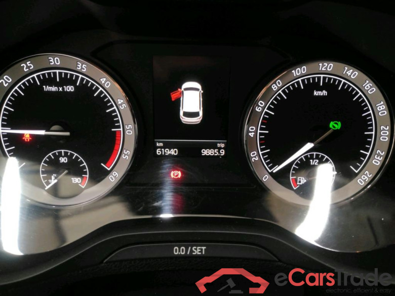 SKODA Karoq  2017 5P SUV 20 TDI 116ch DSG7 Business #6