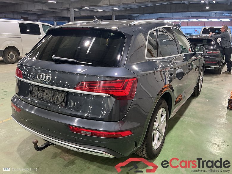 AUDI Q5 2.0 35 TDI S TRONIC B. ED. ADVANCED #4