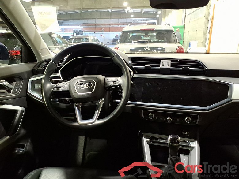 AUDI Q3 Sportback 1.4 45 TFSI E S TRONIC #6