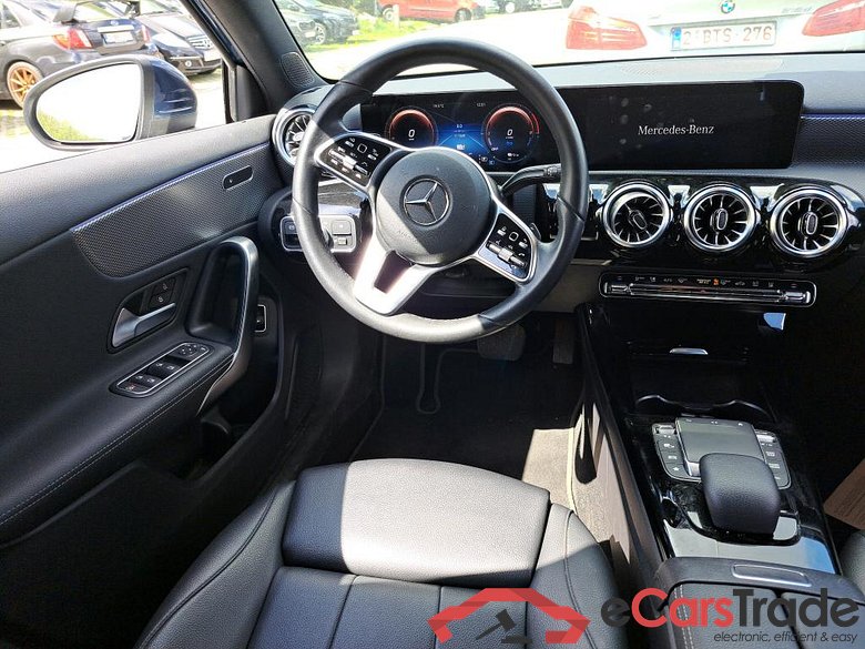 Mercedes A 250e Limo Plug-In Hybrid Aut. LED-Xenon Widescreen Ambient Distronic Navi Sport-Leather KeylessGo Camera Klima PDC ... #6