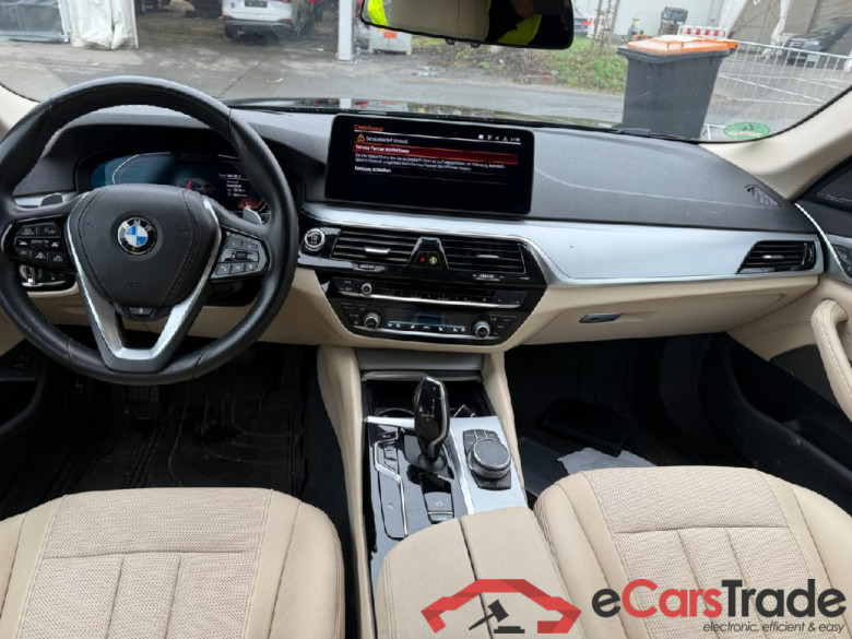 Baureihe 3 Lim. 330 e M Sport 2.0 185KW AT8 E6d #3