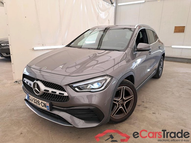 MERCEDES-BENZ GLA / 2020 / 5P / SUV 1.3 GLA 200 AMG LINE DCT