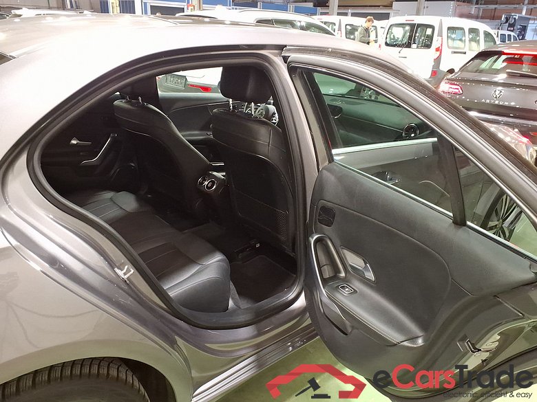 MERCEDES-BENZ A-CLASS LIMOUSINE 1.3 A 250 E BUSINESS SOLUTION DCT #5