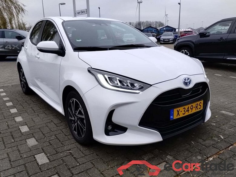 TOYOTA YARIS 1.5 Hybrid Dynamic #2