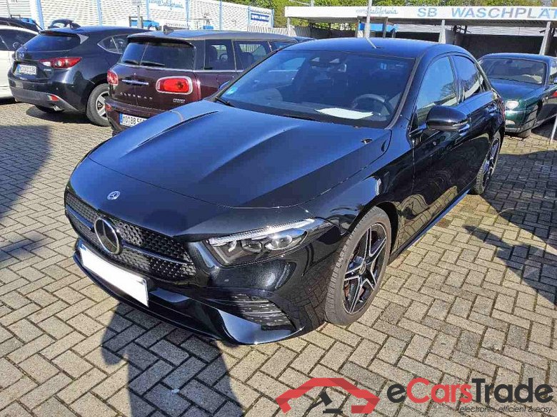 Mercedes-Benz A Limousine (BM 177)(08.2018->) DE - Lim4 A 200 EU6d, AMG Line, (Facelift) 2022 - 2024 #1