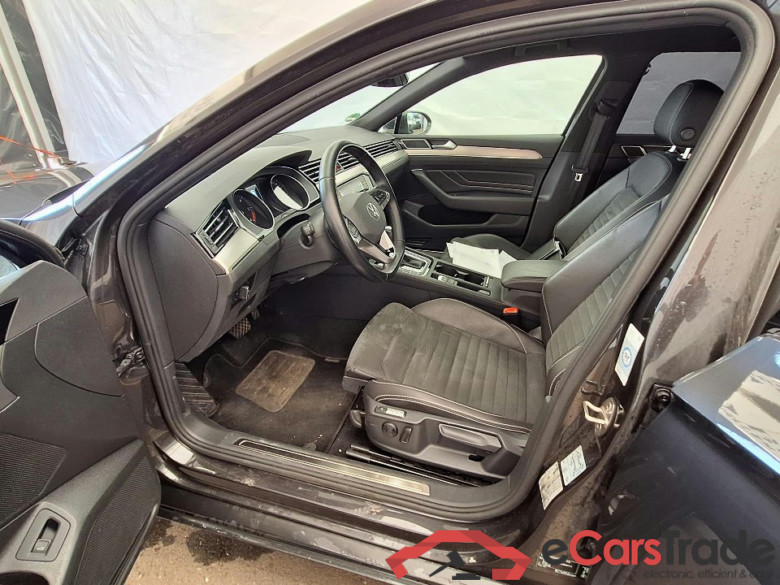 Volkswagen Passat Variant 2.0 TDI Elegance 200Hp Aut. LED-Matrix Navi ACC 1/2 Sport-Leather-Alcantara KeylessGo Klima PDC ... #5