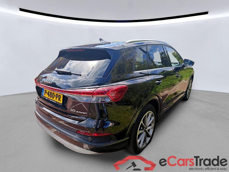 AUDI Q4 e-tron 150 kW #4