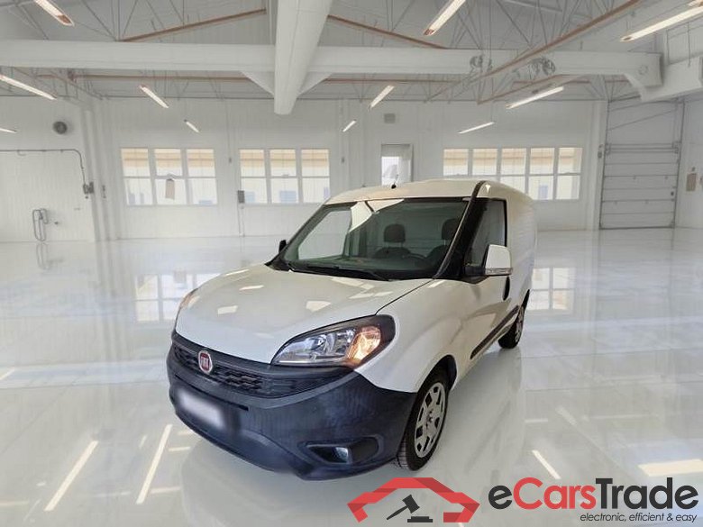 FIAT DOBLÒ CARGO 2015 4 PORTE CARGO 1.4 T-JET NATURAL POWER SX EURO6