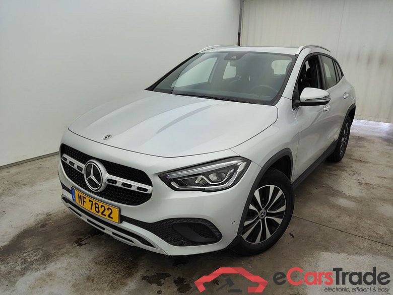MERCEDES CLASSE GLA DIESEL - 2020 GLA 200 d 150 business Solution 5d Auto #1