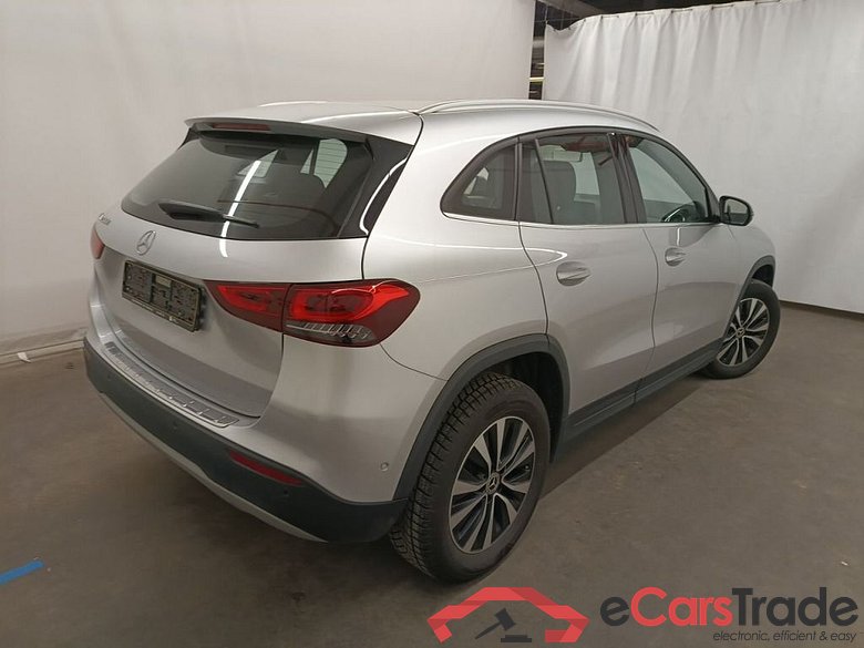 MERCEDES CLASSE GLA DIESEL - 2020 GLA 200 d 150 business Solution 5d Auto #2