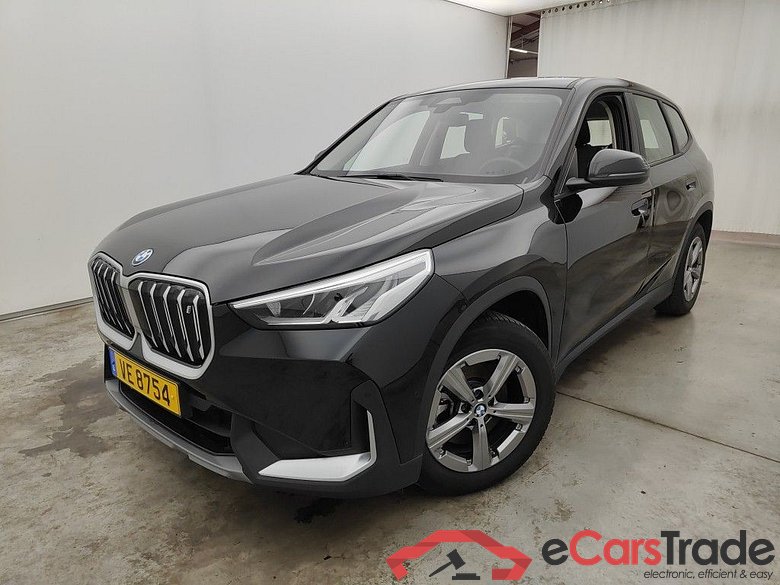 BMW iX1 xDrive30 (200kW) 5d