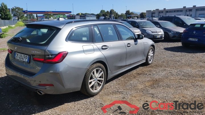 BMW 320d xDrive Aut. LED-Xenon LC-Pro Head-Up ACC Ambient Navi-Pro KeylessGo Klima PDC ... #3