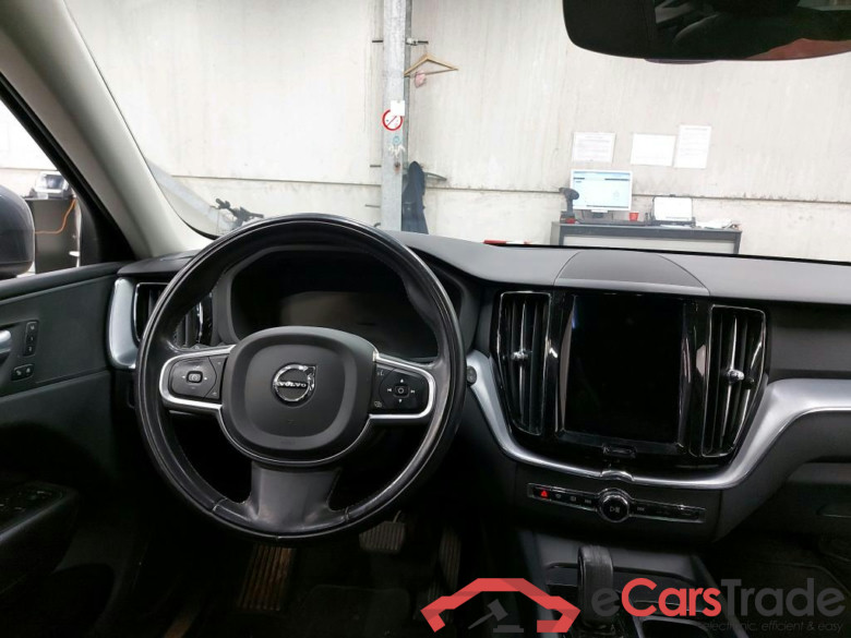 Volvo XC60 2.0 T6 Plug-In Hybrid Inscription Aut. Pano LED-Xenon Virtual ACC Navi KeylessGo Klima PDC ... #4