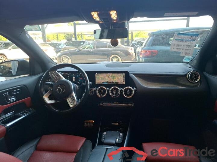 Mercedes GLA 200d AMG Aut. Pano LED-Multibeam Widescreen Ambient Navi Sport-Leather KeylessGo Camera 360 Klima PDC ... #5