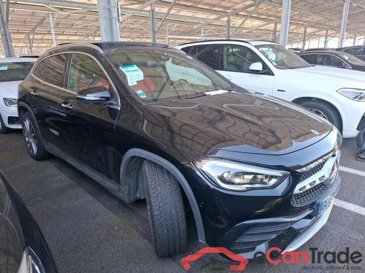 Mercedes GLA 200d AMG Aut. Pano LED-Multibeam Widescreen Ambient Navi Sport-Leather KeylessGo Camera 360 Klima PDC ... #2