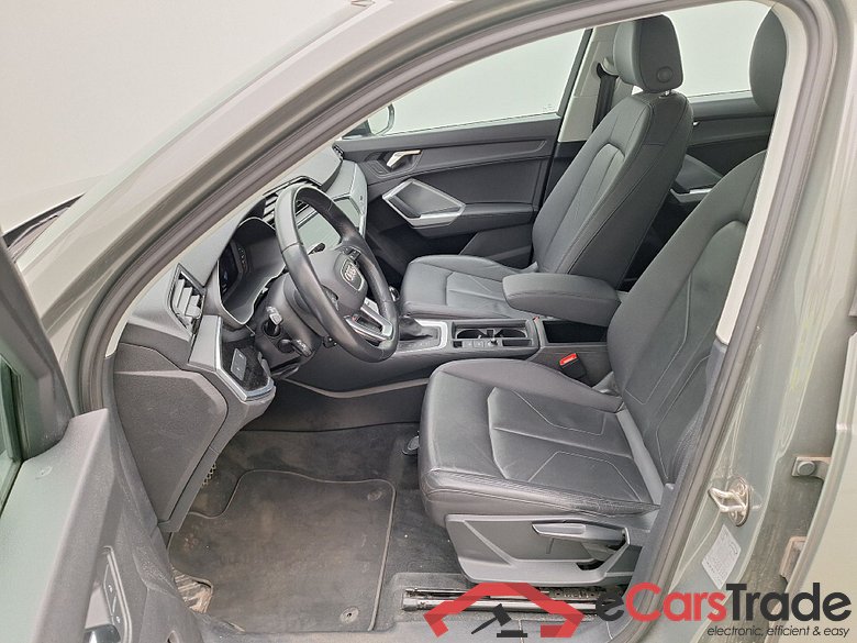 Audi, Q3 '18, Audi Q3 35 TFSI S tronic S line Business Edition 5 #3