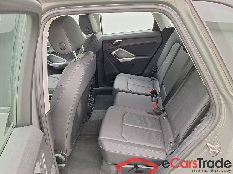 Audi, Q3 '18, Audi Q3 35 TFSI S tronic S line Business Edition 5 #4