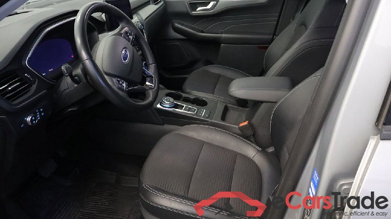Kuga Titanium X 2.0 EcoBlue 140KW AT8 E6d #4