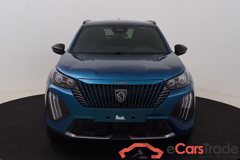 Peugeot 2008 Allure 1.2 Turbo 100 hp Man. 6    #2