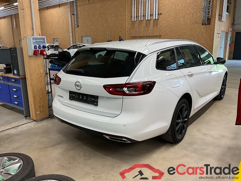 Insignia B Sports Tourer Elegance 2.0 CDTI 128KW AT8 E6d #2