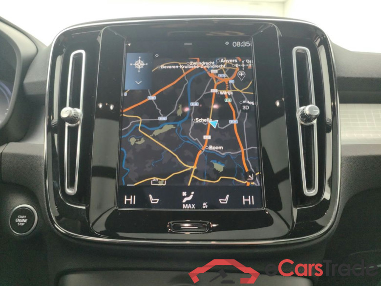 VOLVO XC40 1.5 T4 PHEV 129hp Inscription Expression 5d #3