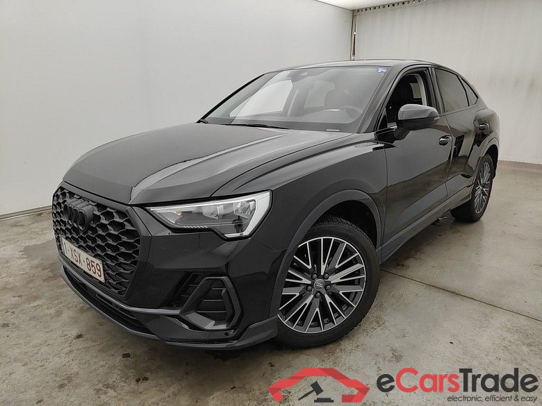 Audi Q3 Sportback 35 TFSI S tronic 5d #1