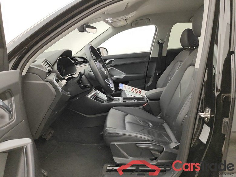 Audi Q3 Sportback 35 TFSI S tronic 5d #3