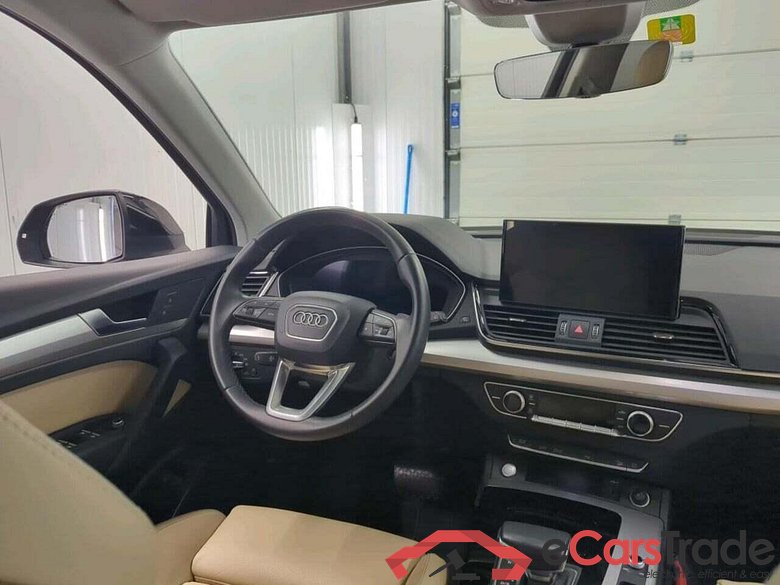 AUDI Q5 50 TFSI e Adv. ed. #3